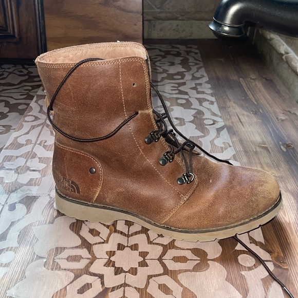 North face Hiking Boots - Picture 4 of 4